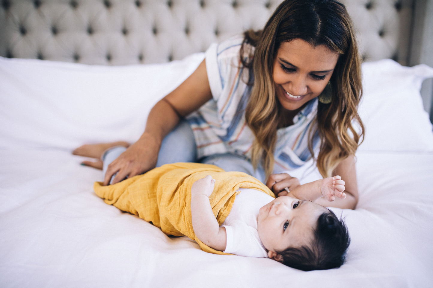COTTON MUSLIN SWADDLE BLANKET - MUSTARD