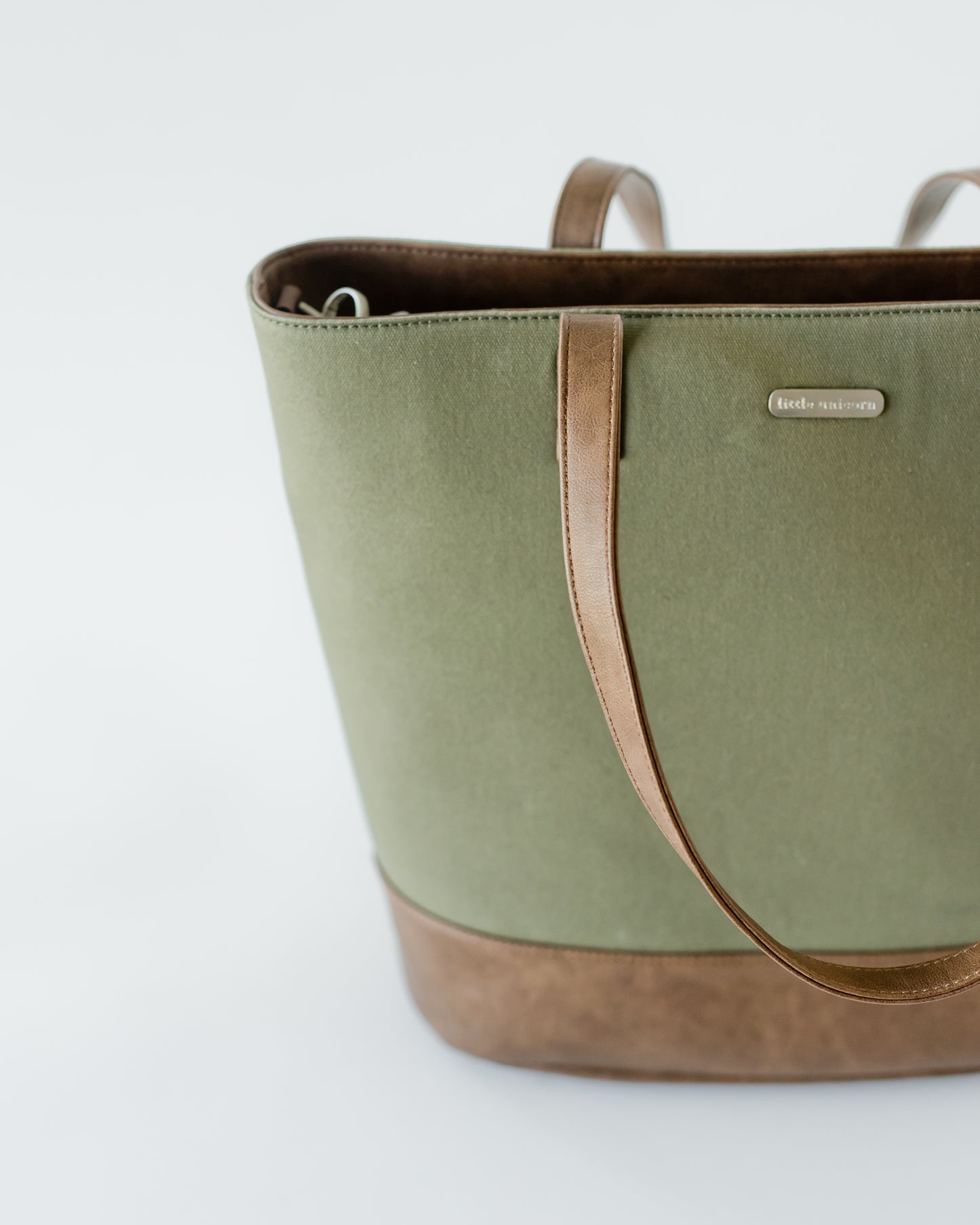 BOARDWALK TOTE - OLIVE