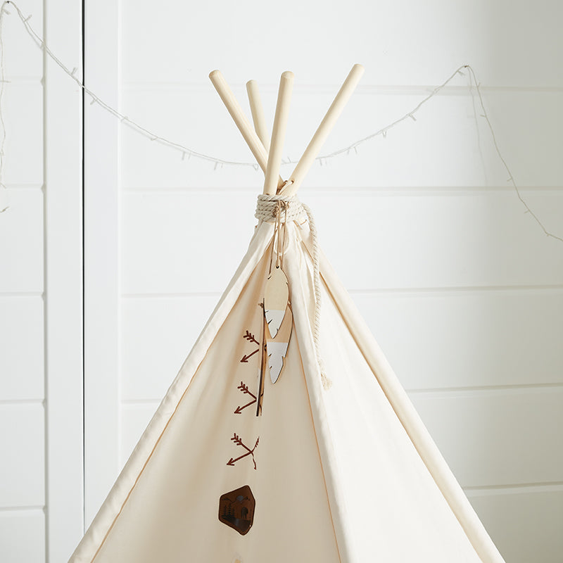 EVERYDAY TEEPEE