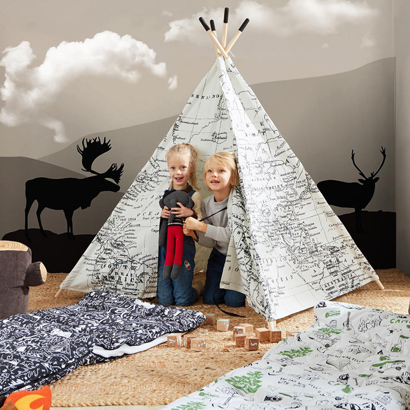 AROUND THE WORLD TEEPEE